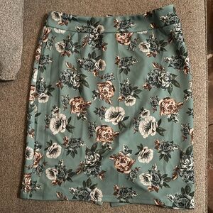 Green base floral skirt